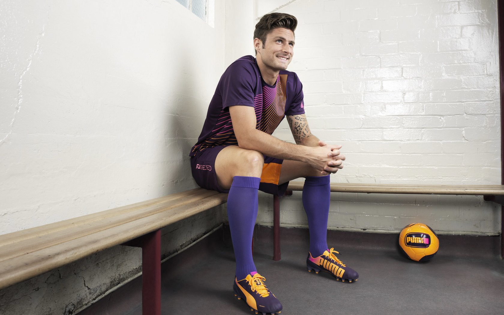 成功的背后：团队协作和战术执行的秘密，成功是团队协作结果